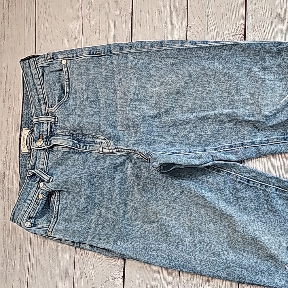 Madewell sz 27 slim boyfriend crop cut off jeans, distressed knees - Picture 5 of 13
